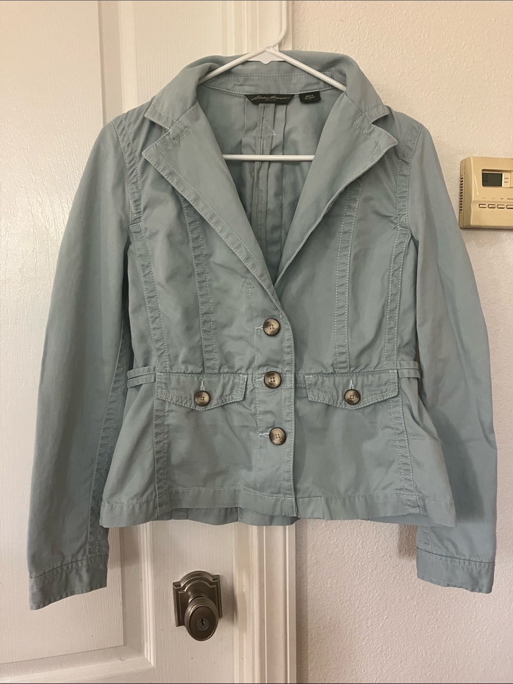 Eddie Bauer Women's 6 Jacket Blue Cotton Button Adjustable Pockets Casual
